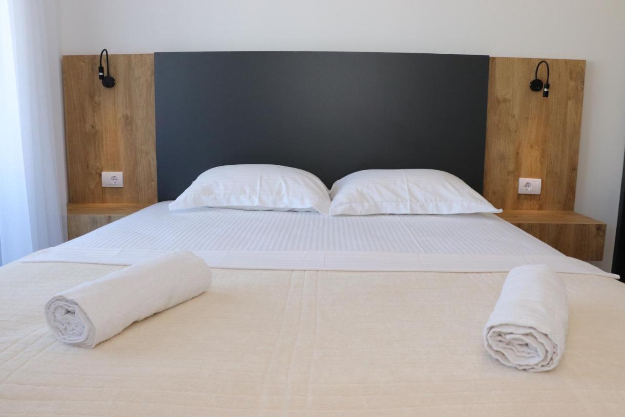 Eagles Apartments & Suites Ulcinj Exterior foto